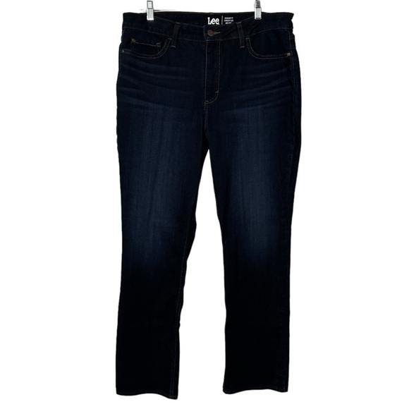 Lee Regular Fit Straight Leg Mid Rise Dark Wash denim jeans Womens 16 Long - Picture 1 of 8